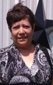 Bruna R. Salazar